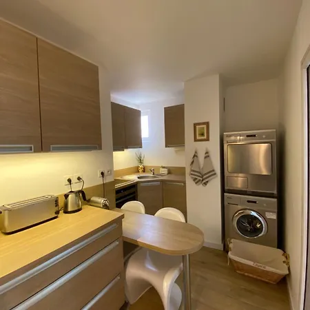 Au Coeur De La Vieille Apartment *