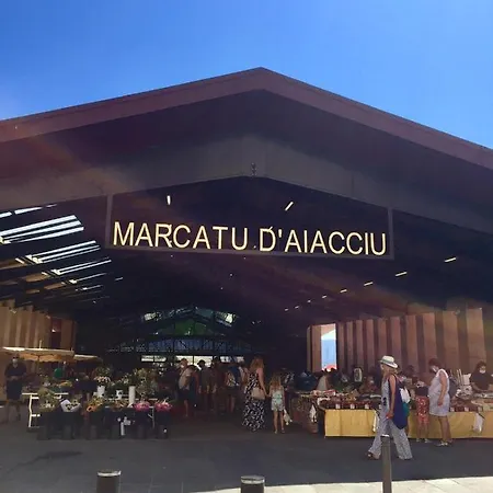 Lejlighed Au Coeur De La Vieille Ajaccio (Corsica)