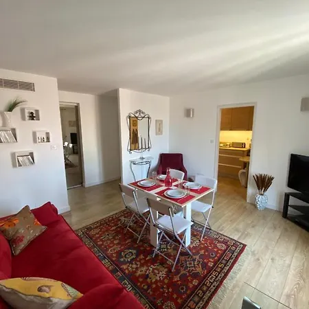 Au Coeur De La Vieille Apartment