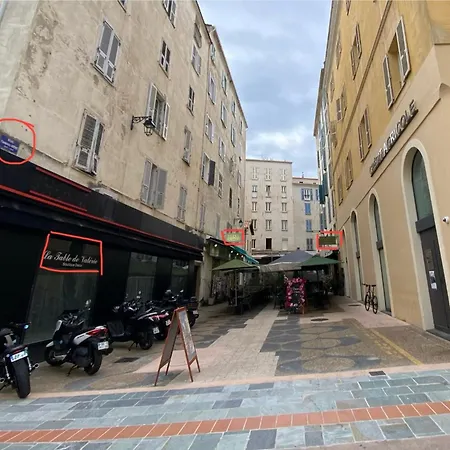 Apartmán Au Coeur De La Vieille Ajaccio (Corsica)