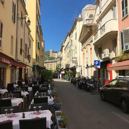 Au Coeur De La Vieille Apartmán Ajaccio (Corsica)