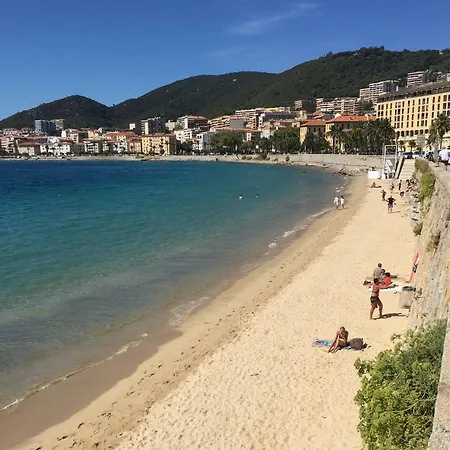 Apartmán Au Coeur De La Vieille Ajaccio (Corsica)
