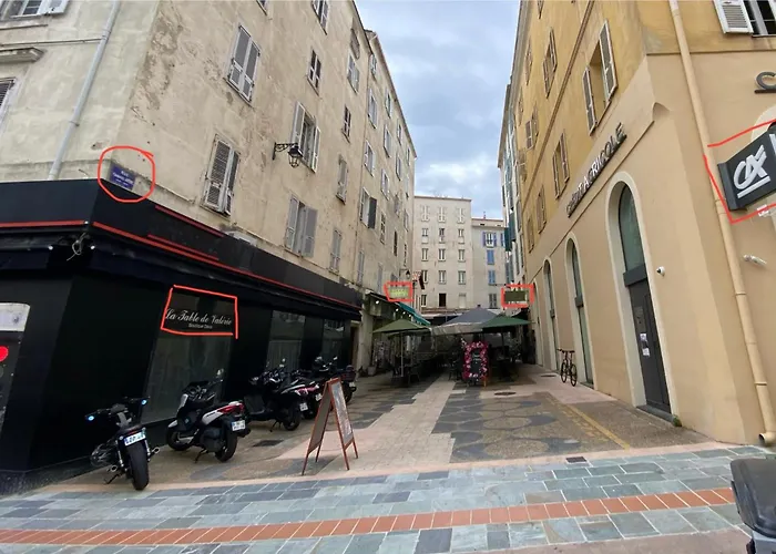 Apartmán Au Coeur De La Vieille Ajaccio (Corsica)